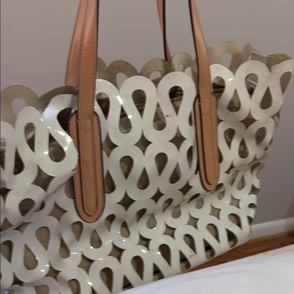 Chic White and Tan Tote with Sleek  Handles